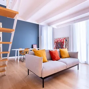 Oliveri Vintage House At Politeama Italie