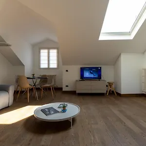 Maison One Nel Centro Di Milán
